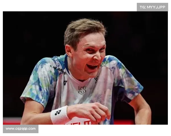 安赛龙在多米尼加公开赛中凭反手抽球精彩得分展现实力