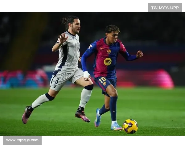 巴萨3-0奥萨苏纳奥尔莫点射伤退费兰莱万各进一球