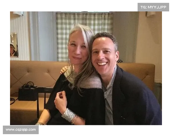 戴资颖在台湾绘画比赛中首次展示个人油画作品展现艺术才华 戴资颖在台湾绘画比赛中首次展示个人油画作品展现艺术才华